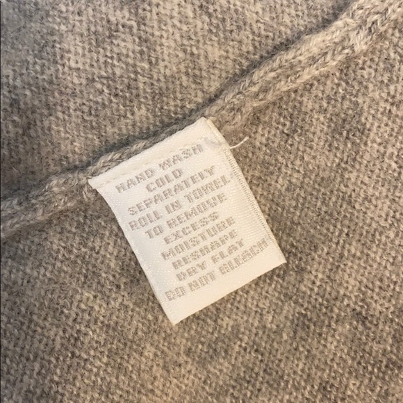 ❤️SOLD❤️ Charter Club Sweater 💯 % Cashmere Sz M - Picture 9 of 9